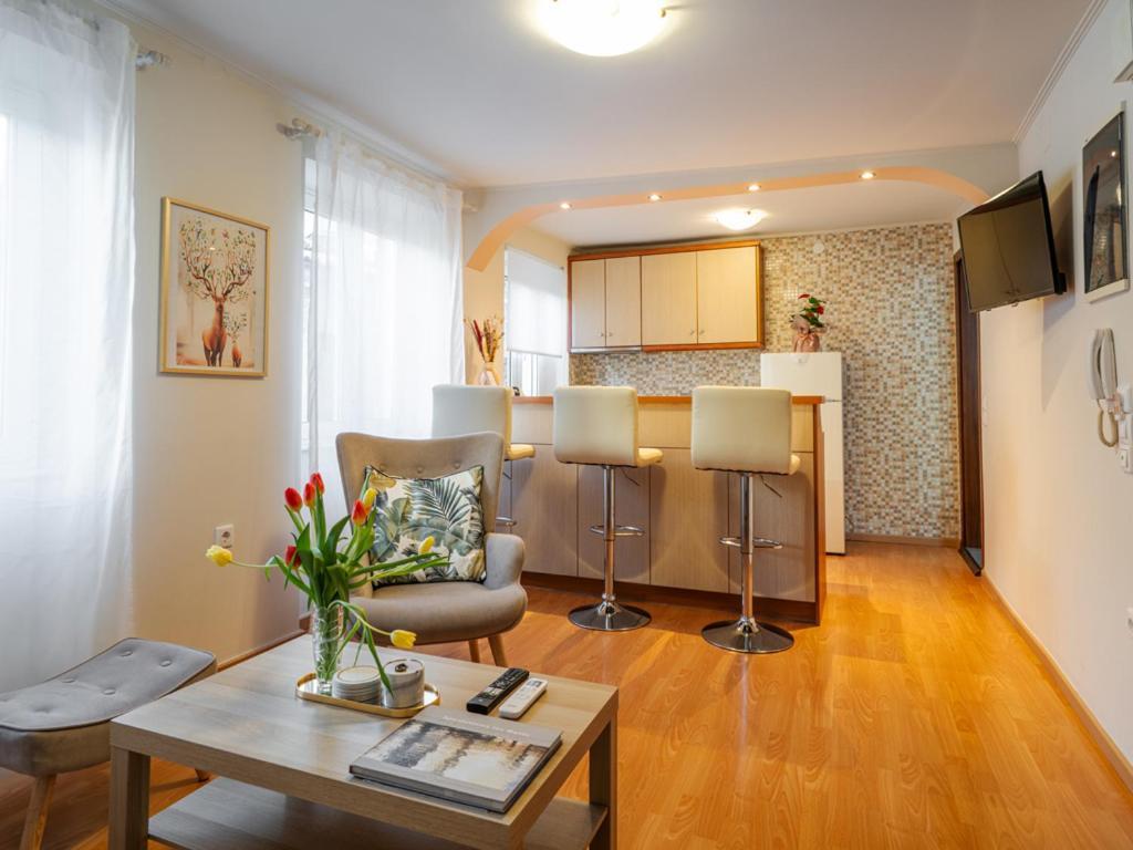 Nefertiti Suite Corfu  Екстер'єр фото